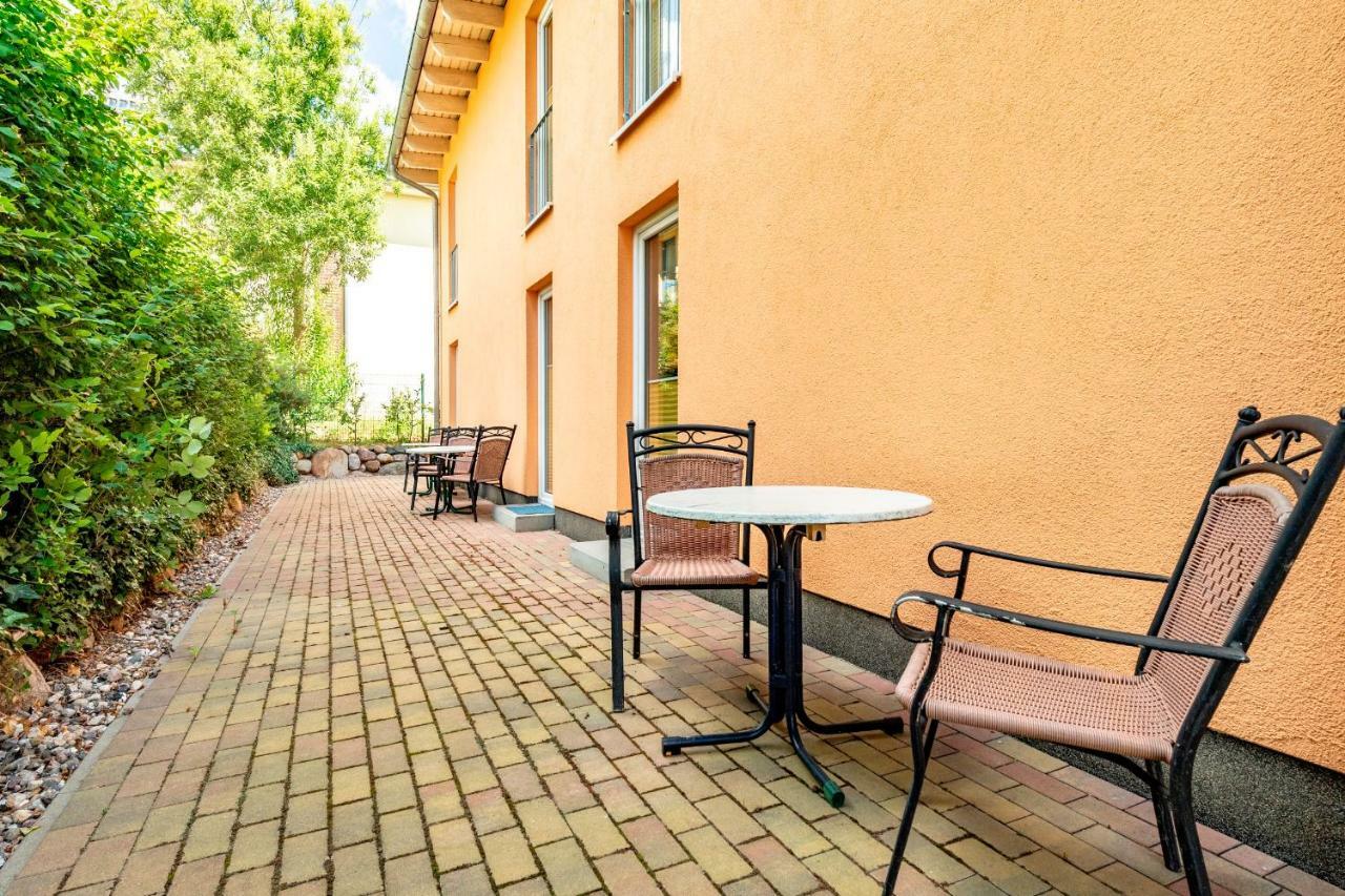 Villa Mia Nr 1 Mit Terrasse Eg 1 Raum Wohnung Goehren  Exterior photo